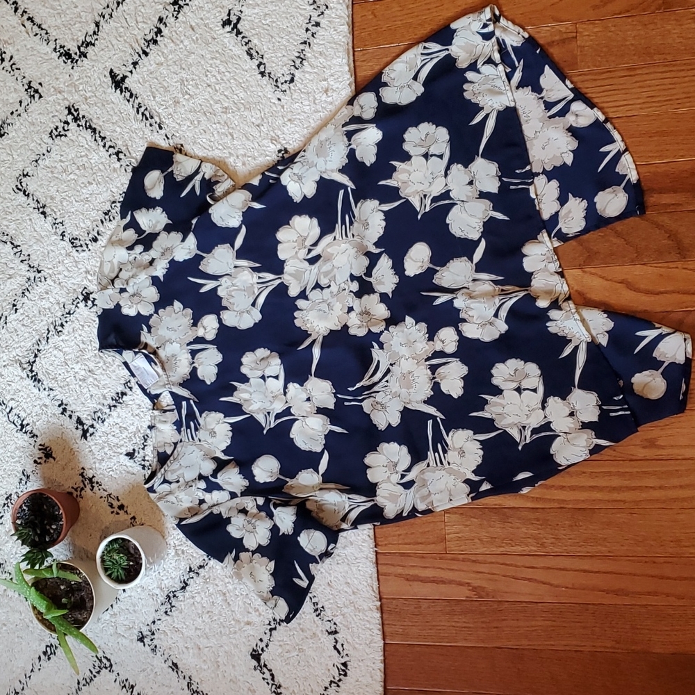 DONATING 2/6 Sienna Sky top